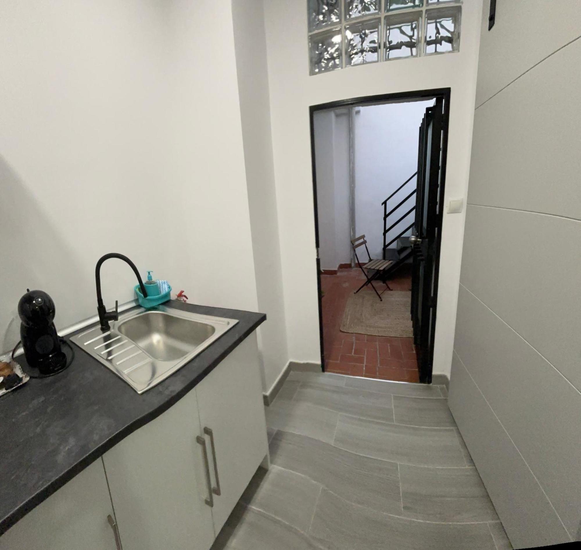 Apartamentos La Hormiguita Малага Экстерьер фото