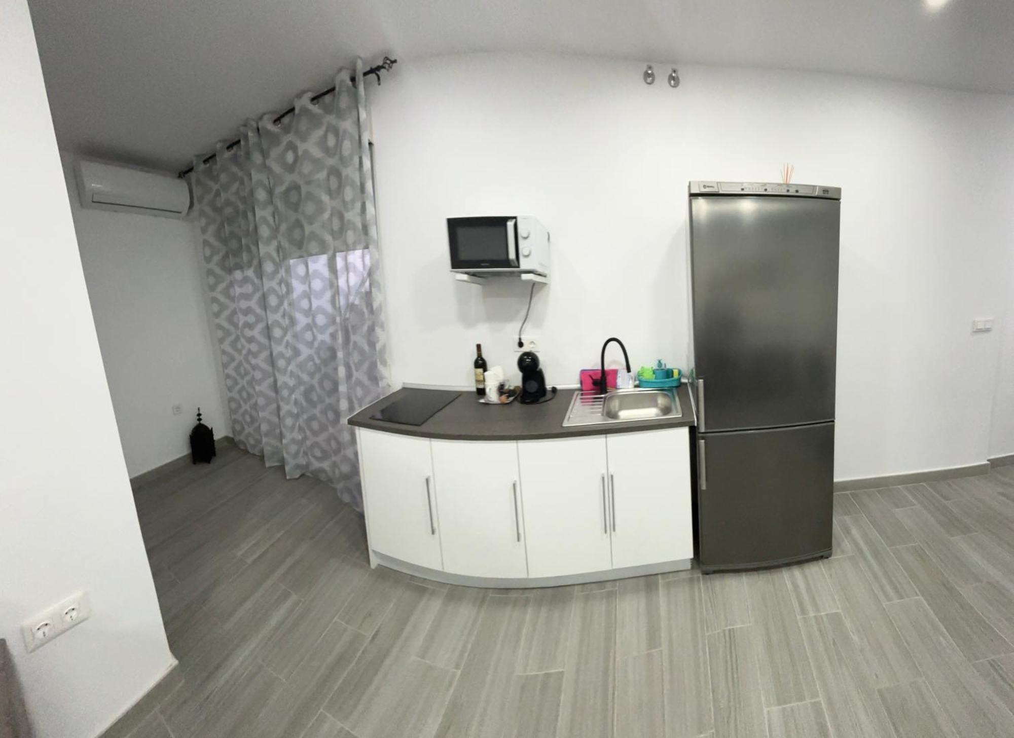 Apartamentos La Hormiguita Малага Экстерьер фото